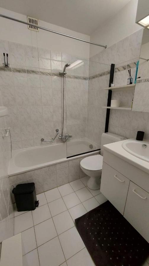 Ferienwohnung Zeezicht Falcon Middelkerke Exterior foto
